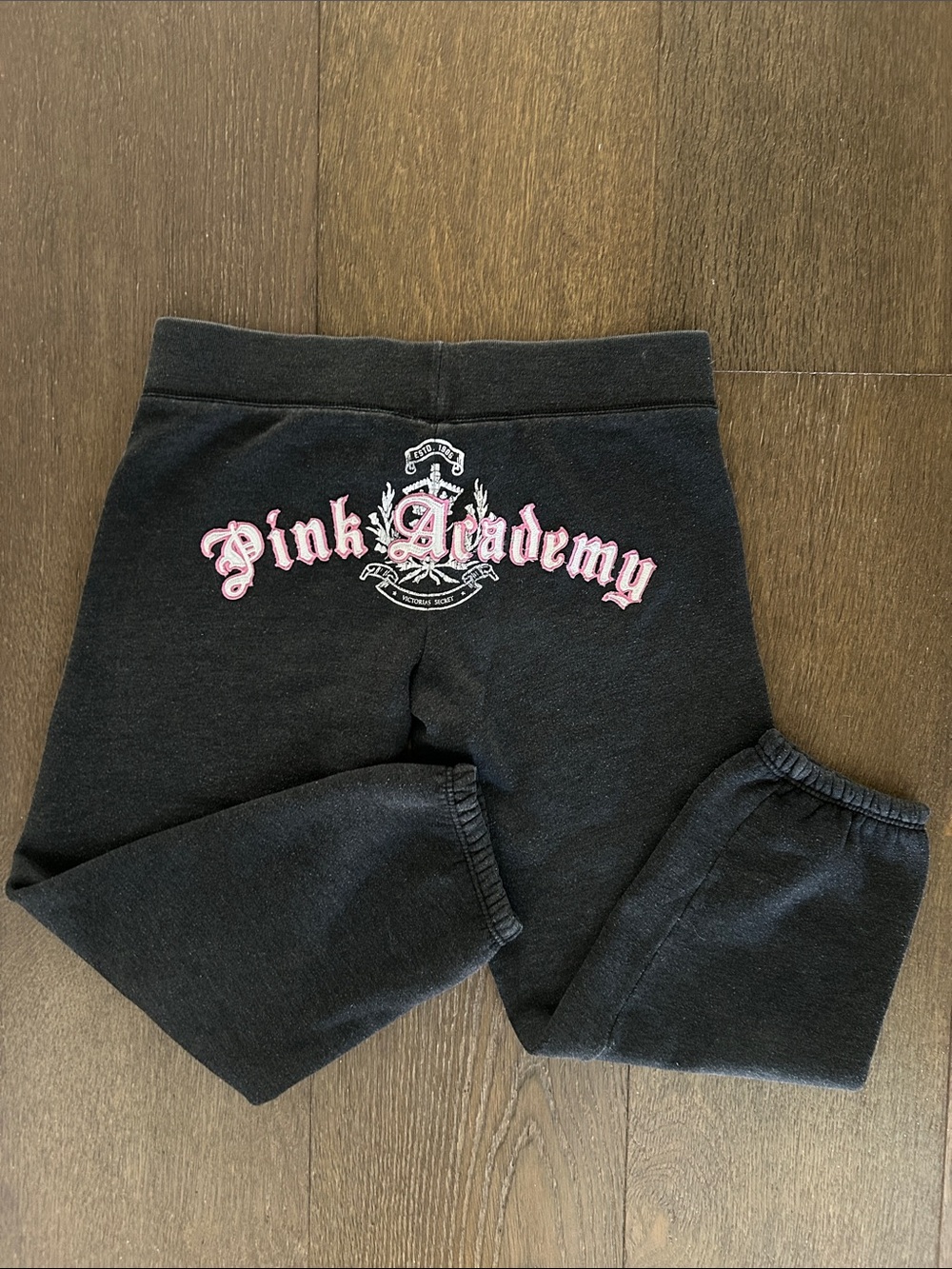 Y2K Pink Academy Cropped Sweatpants - Picture 7 of 9